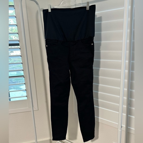 GOOD AMERICAN The Home Stretch Maternity Jeans - Picture 4 of 7
